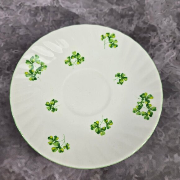 Royal Dover Fine Bone China Shamrock Tea Cup and Saucer Green White Vintage - Picture 5 of 16